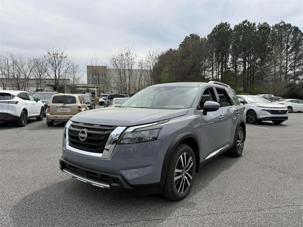 new 2025 Nissan Pathfinder car, priced at $48,318