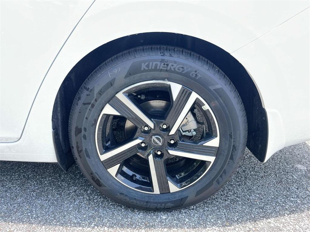 new 2025 Nissan Sentra car, priced at $22,632