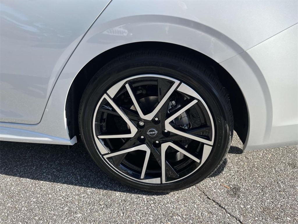 new 2025 Nissan Sentra car, priced at $25,963