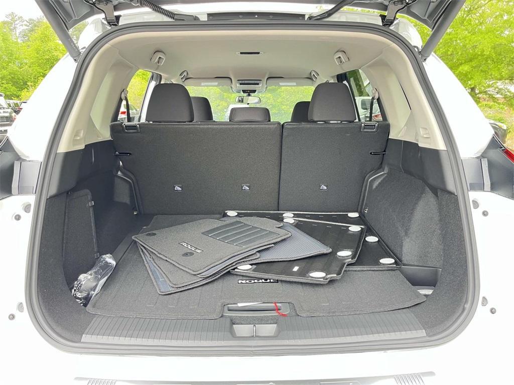 new 2025 Nissan Rogue car, priced at $30,943
