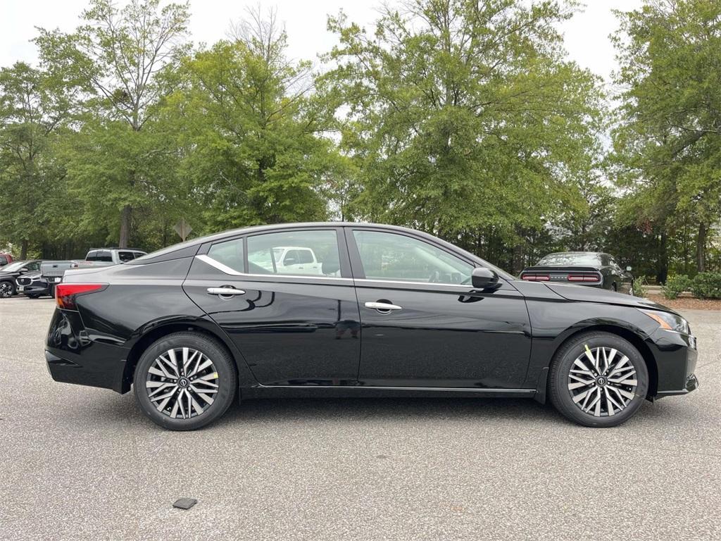 new 2025 Nissan Altima car, priced at $28,782