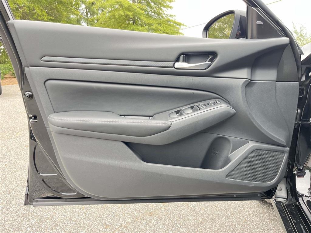 new 2025 Nissan Altima car, priced at $28,782