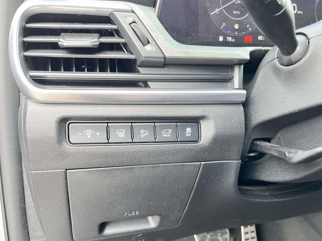 used 2024 Kia Telluride car, priced at $40,412