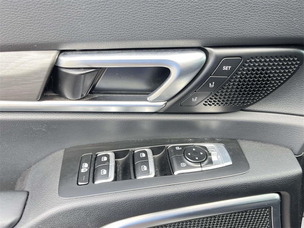 used 2024 Kia Telluride car, priced at $40,412