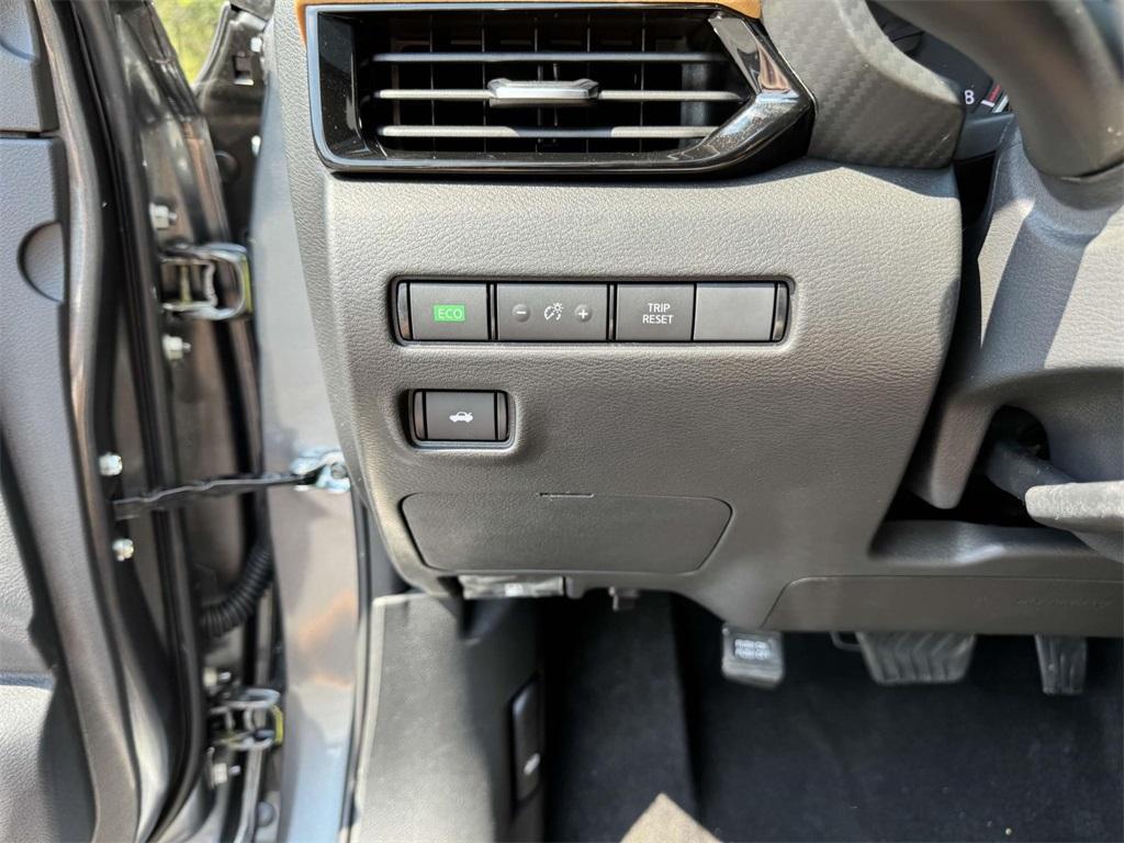 new 2025 Nissan Sentra car, priced at $26,071