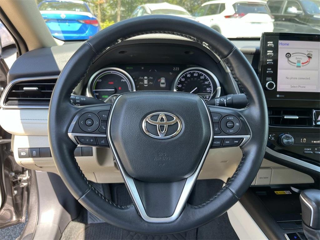 used 2022 Toyota Camry Hybrid car, priced at $21,563