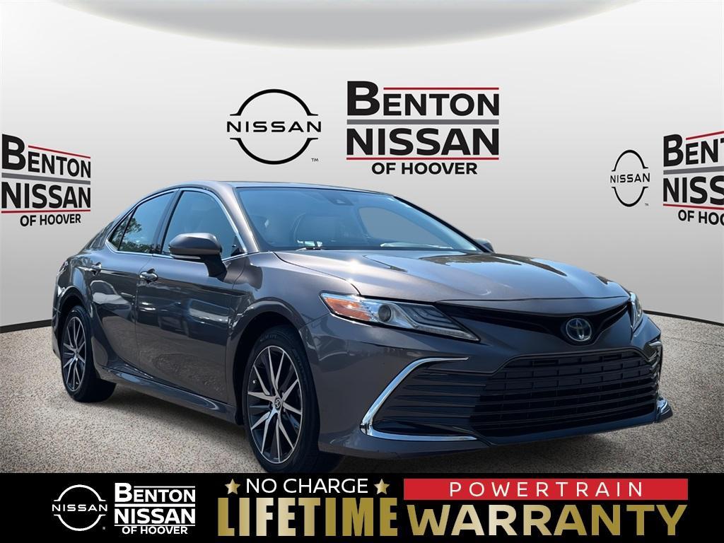 used 2022 Toyota Camry Hybrid car, priced at $23,134