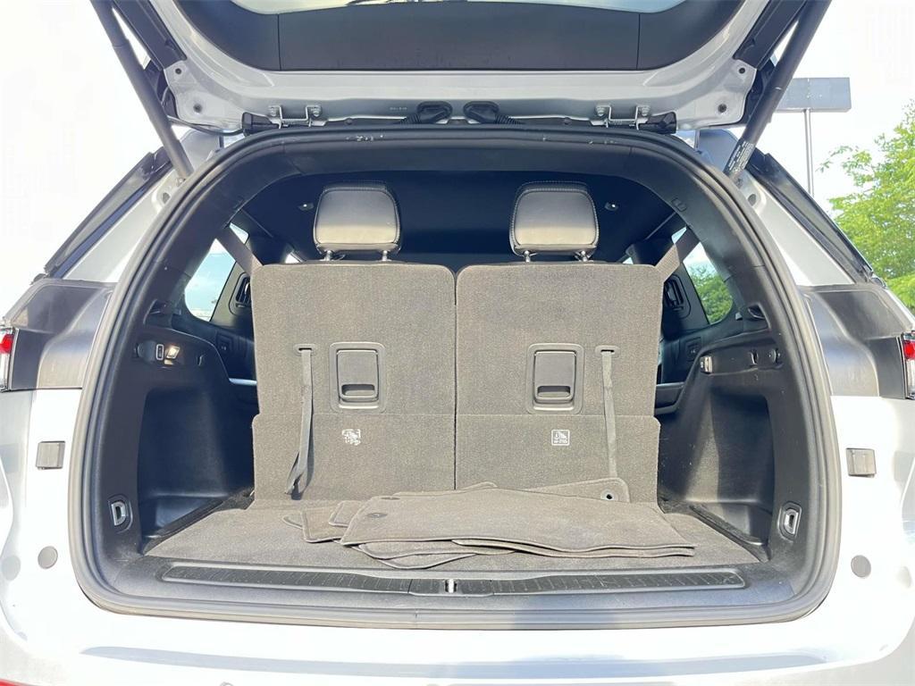 used 2022 Jeep Grand Cherokee L car, priced at $31,785