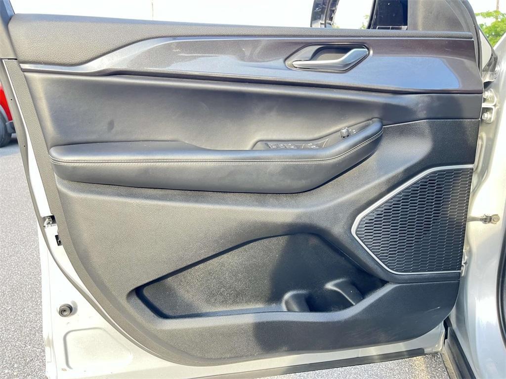 used 2022 Jeep Grand Cherokee L car, priced at $31,785