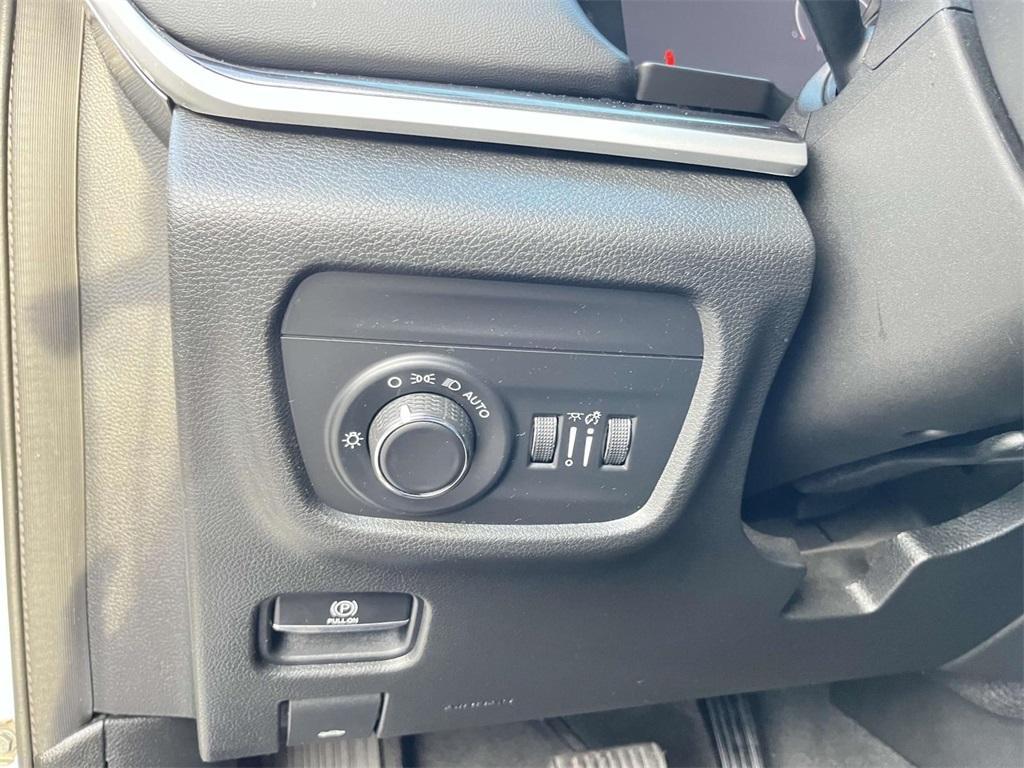 used 2022 Jeep Grand Cherokee L car, priced at $31,785