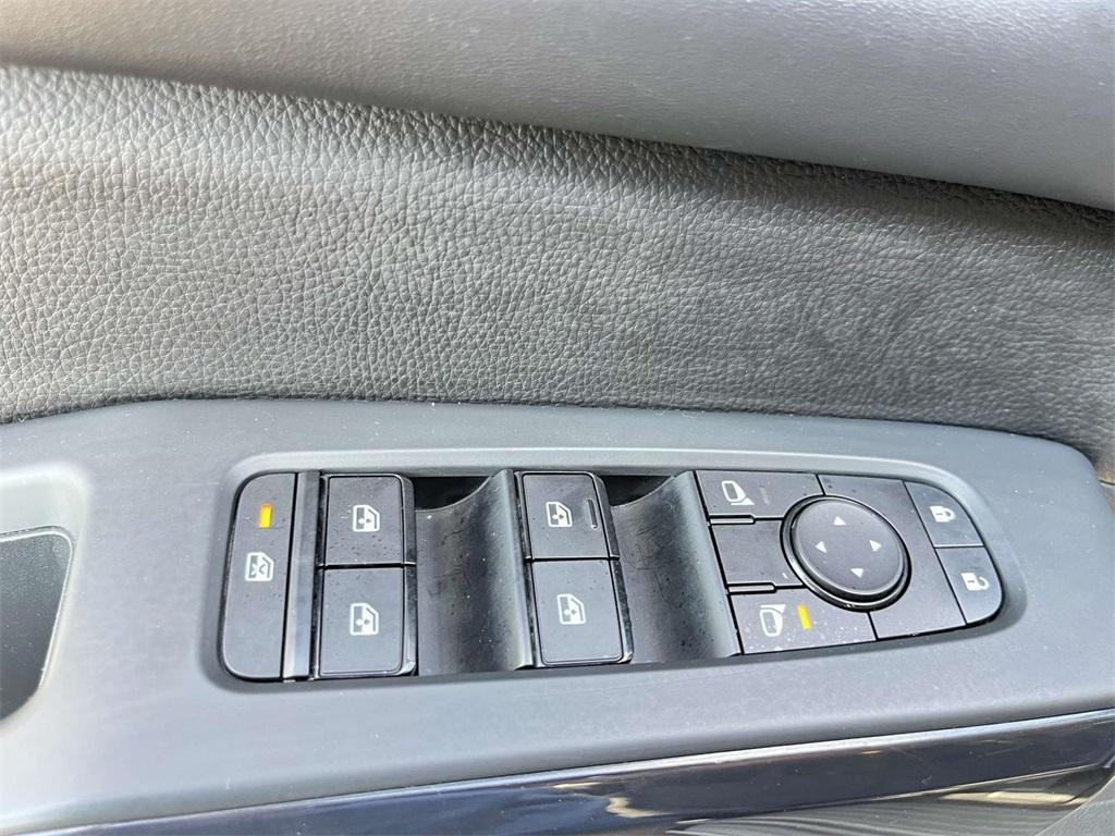 used 2023 Nissan Pathfinder car, priced at $24,985