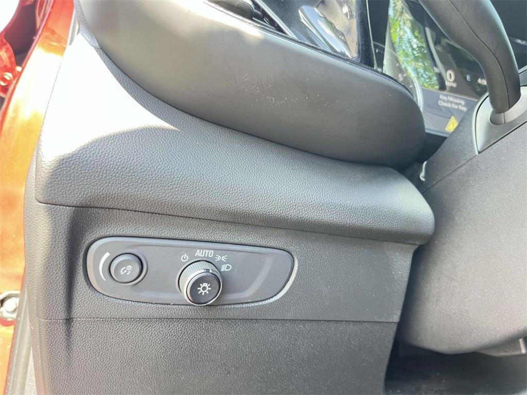 used 2023 Buick Envision car, priced at $24,885