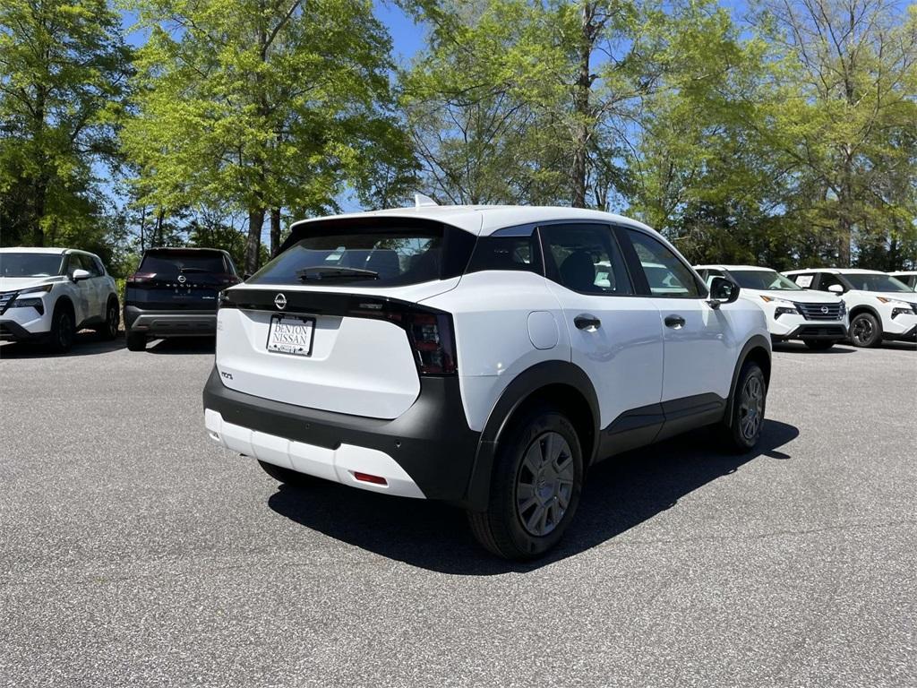 new 2025 Nissan Kicks car, priced at $23,252