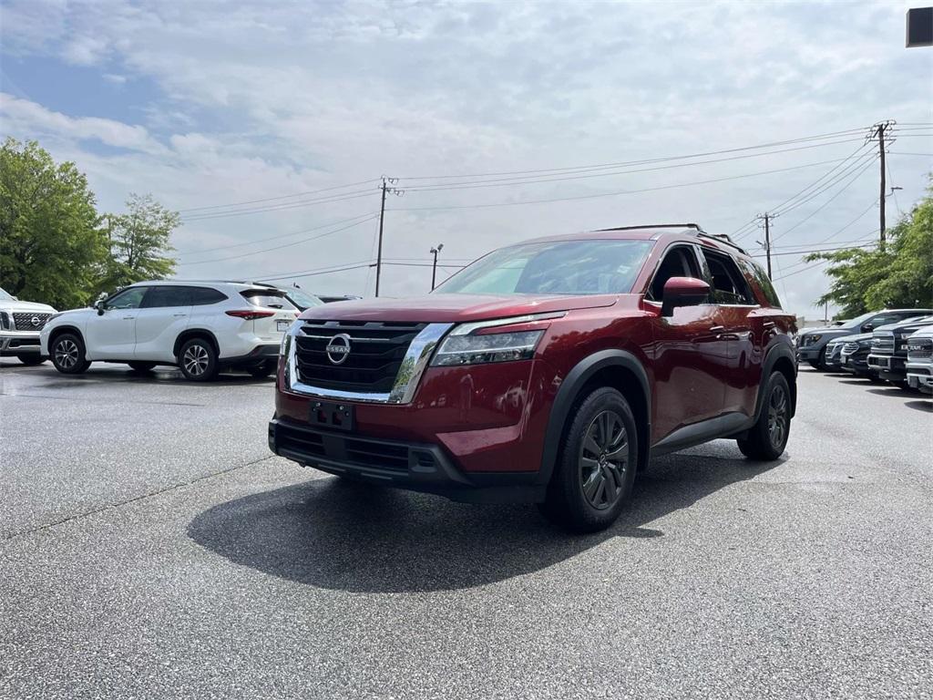 used 2022 Nissan Pathfinder car, priced at $29,685