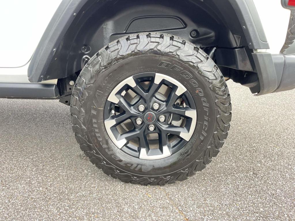 used 2025 Jeep Wrangler car, priced at $43,985