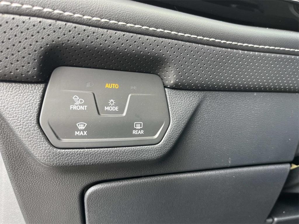 used 2024 Volkswagen Atlas Cross Sport car, priced at $32,213