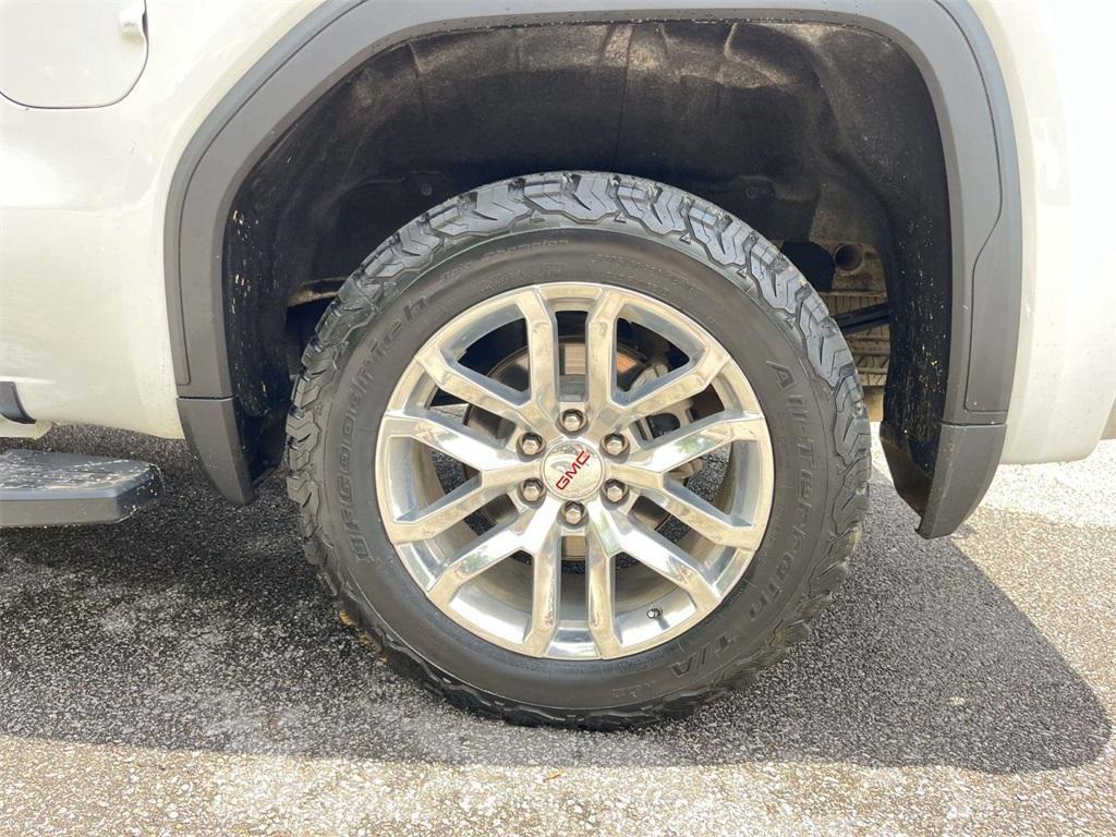 used 2019 GMC Sierra 1500 car, priced at $34,302