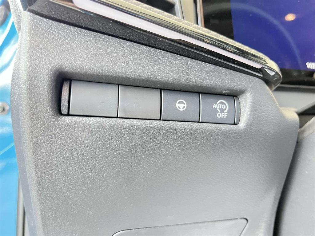new 2025 Nissan Kicks car, priced at $27,230