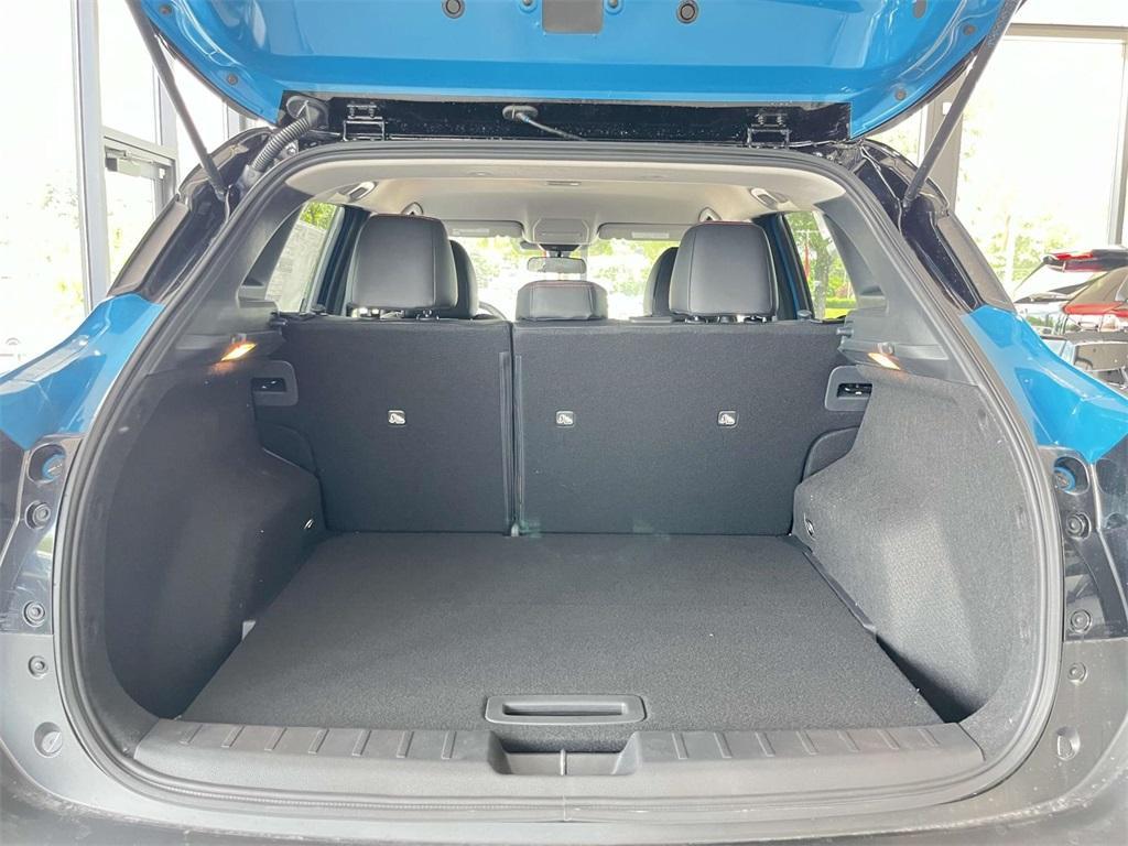 new 2025 Nissan Kicks car, priced at $27,230