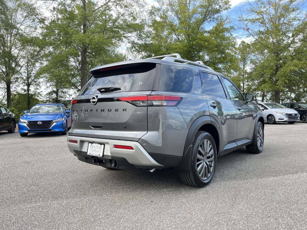 new 2025 Nissan Pathfinder car, priced at $39,275