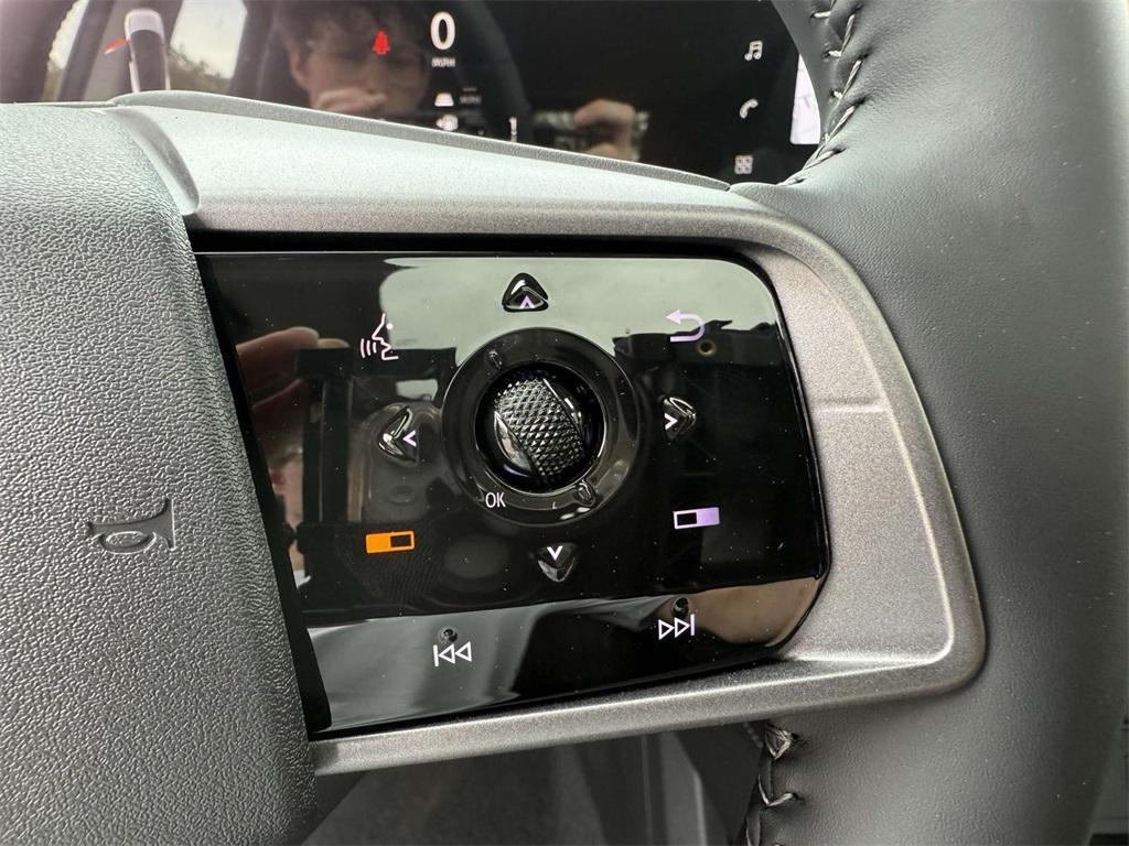 new 2025 Nissan Murano car, priced at $45,568