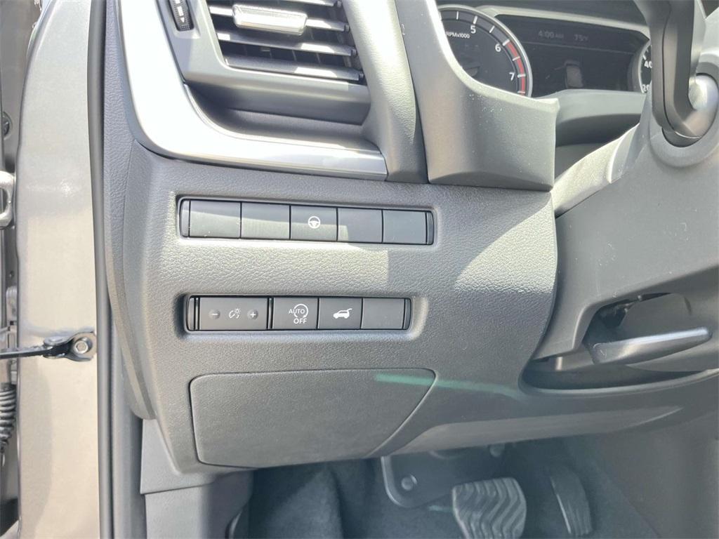 new 2025 Nissan Rogue car, priced at $32,785