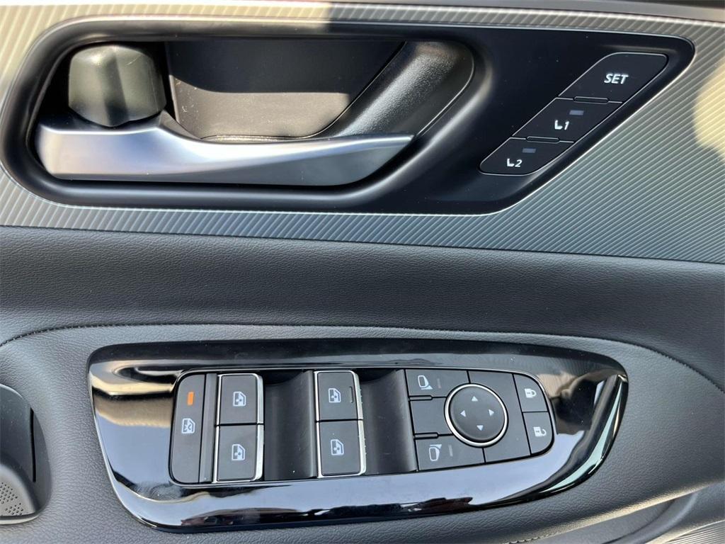new 2025 Nissan Murano car, priced at $46,014