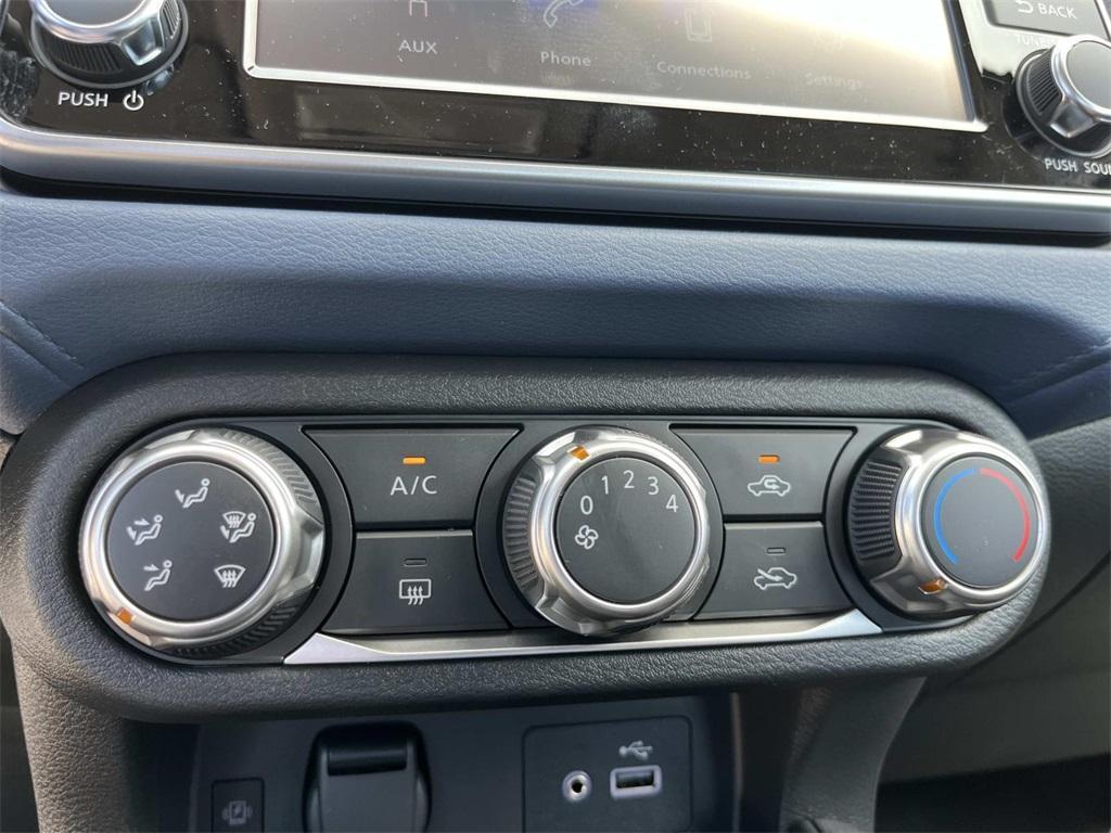 new 2025 Nissan Versa car, priced at $21,194