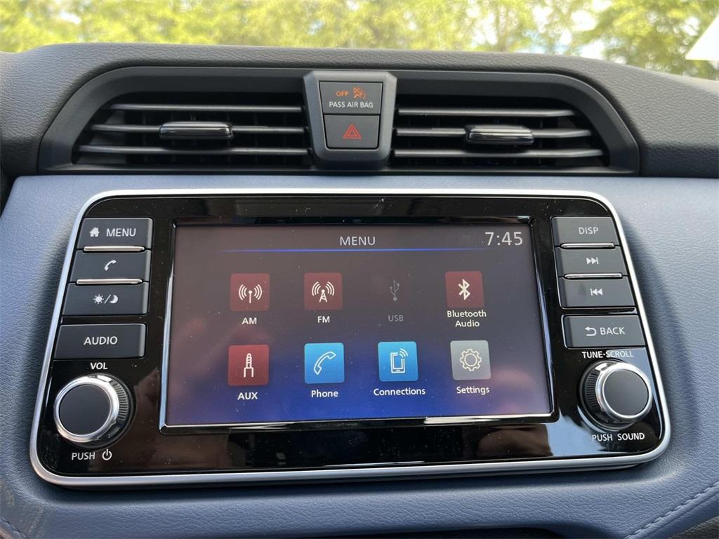 new 2025 Nissan Versa car, priced at $21,194