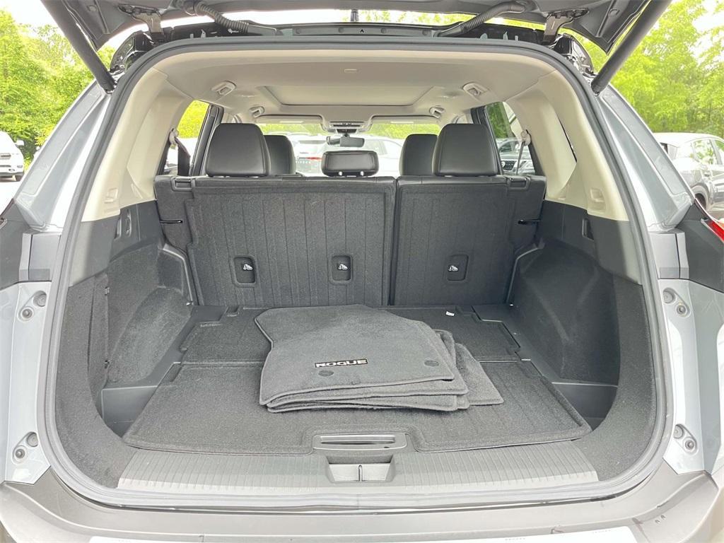 used 2022 Nissan Rogue car, priced at $31,385