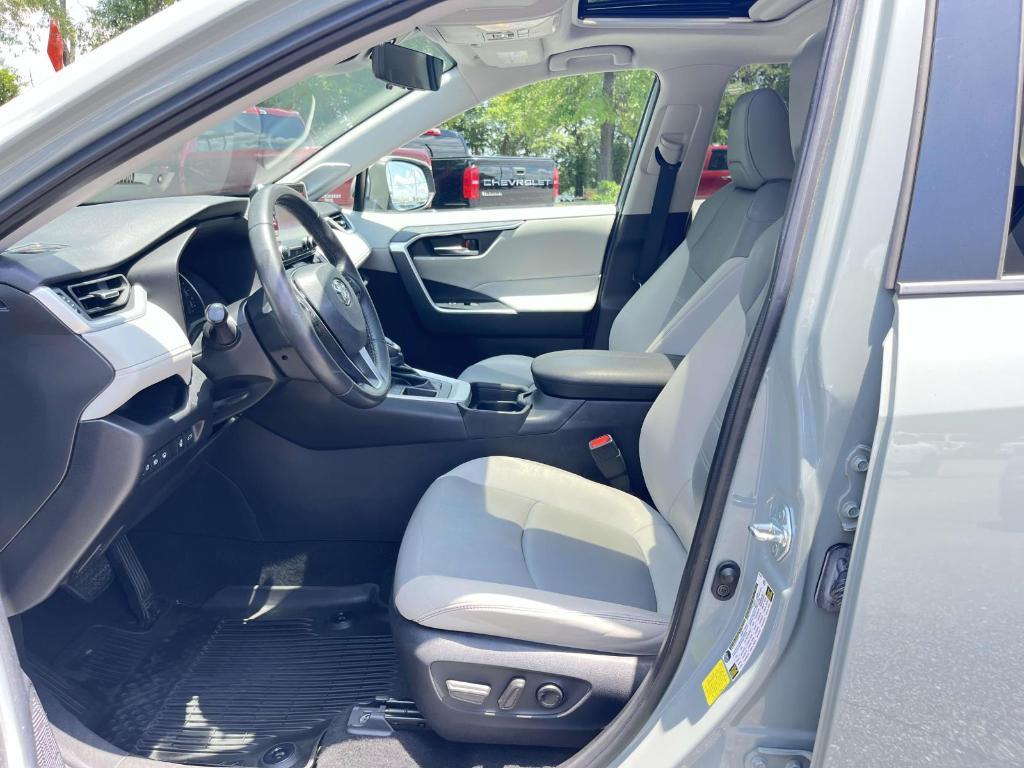 used 2021 Toyota RAV4 car, priced at $22,685