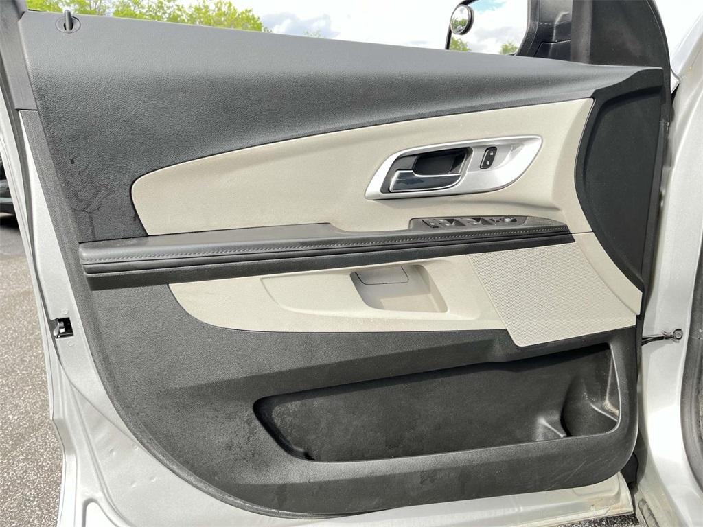 used 2016 Chevrolet Equinox car, priced at $8,985