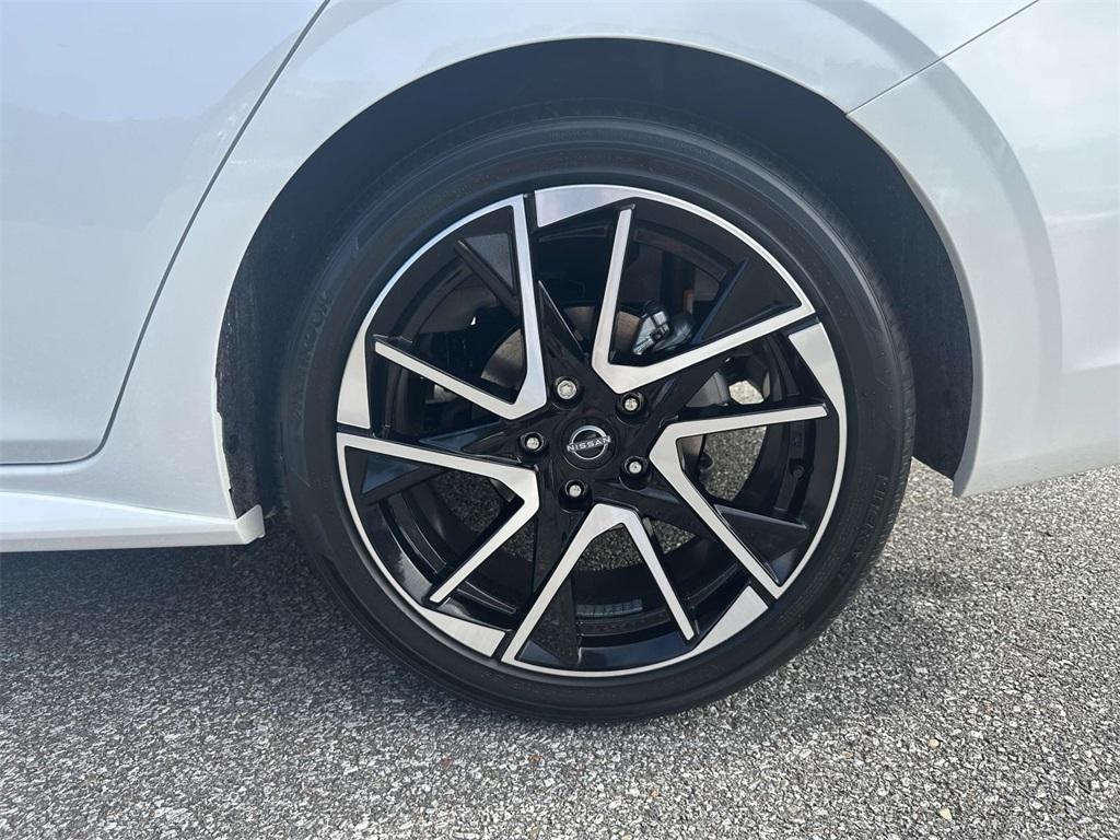 new 2025 Nissan Sentra car, priced at $25,963