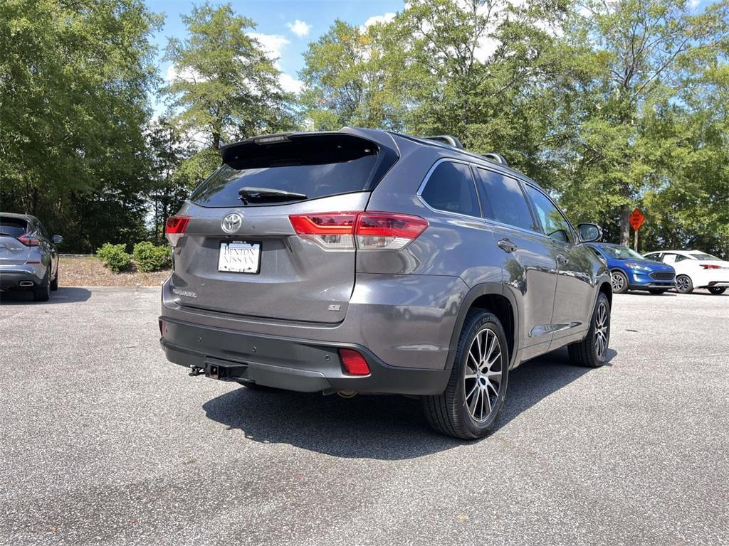 used 2018 Toyota Highlander car, priced at $16,565