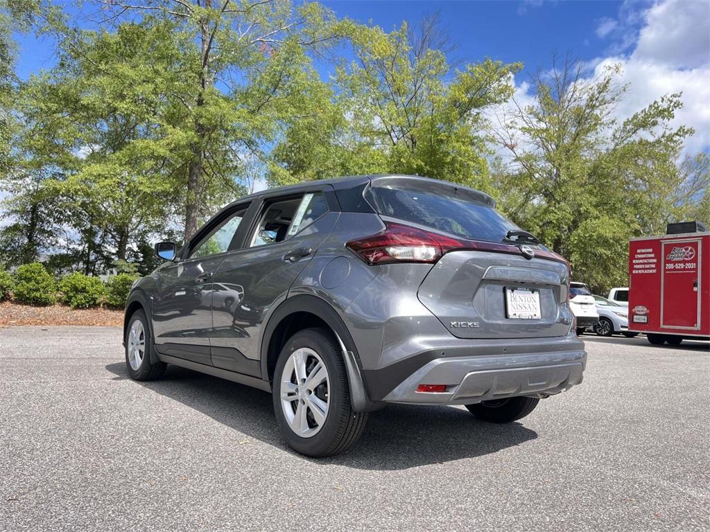 new 2025 Nissan Kicks Play car, priced at $22,118