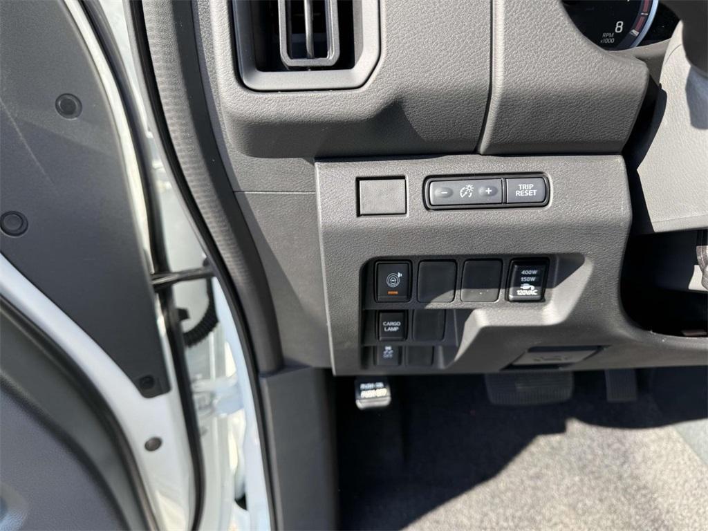 new 2025 Nissan Frontier car, priced at $27,415