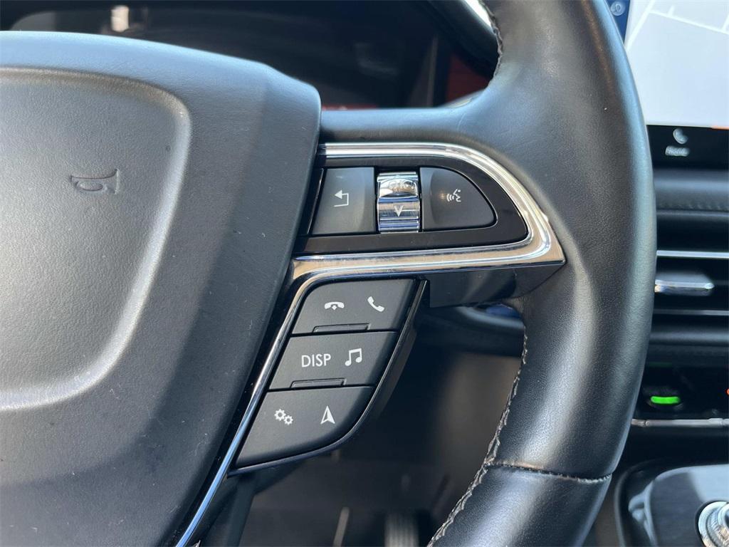 used 2022 Lincoln Nautilus car, priced at $33,963