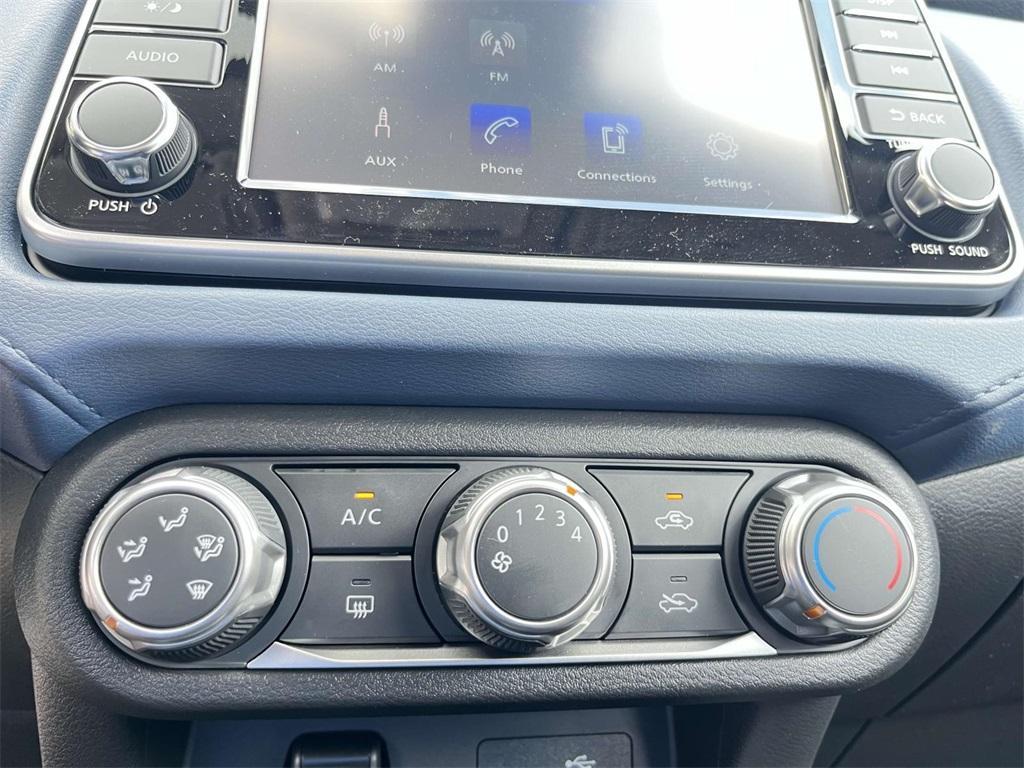 new 2025 Nissan Versa car, priced at $21,006