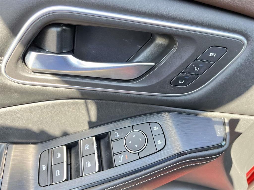 used 2021 Nissan Rogue car, priced at $24,987