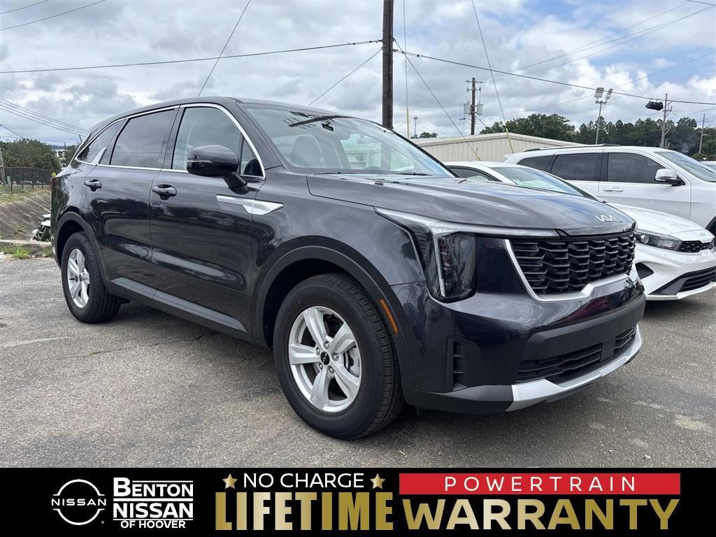 used 2025 Kia Sorento car, priced at $29,695