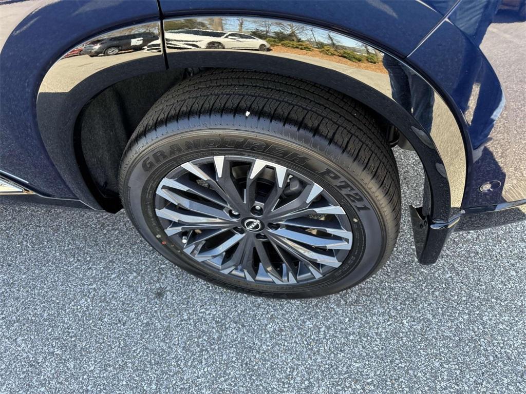 new 2025 Nissan Rogue car, priced at $45,185