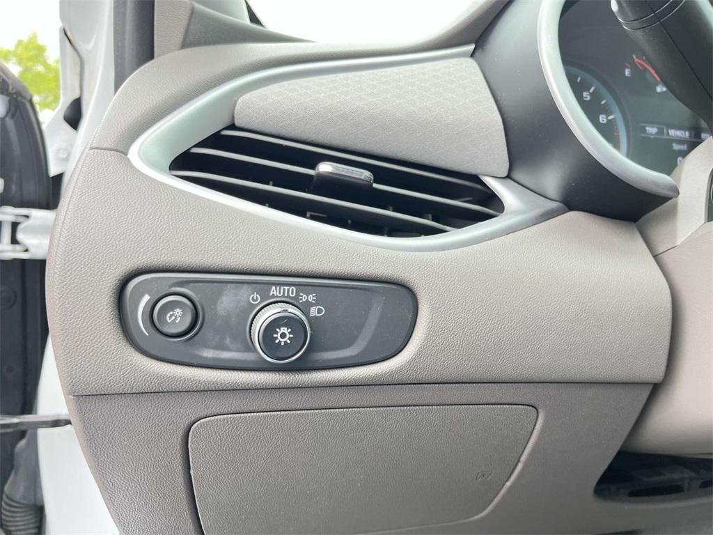 used 2022 Chevrolet Malibu car, priced at $18,585