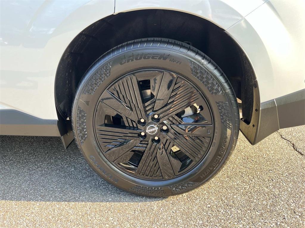 new 2025 Nissan Murano car, priced at $40,742