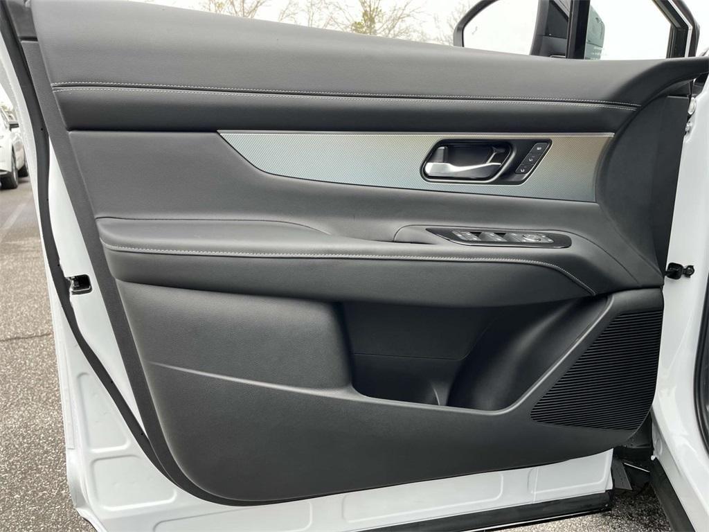 new 2025 Nissan Murano car, priced at $45,568