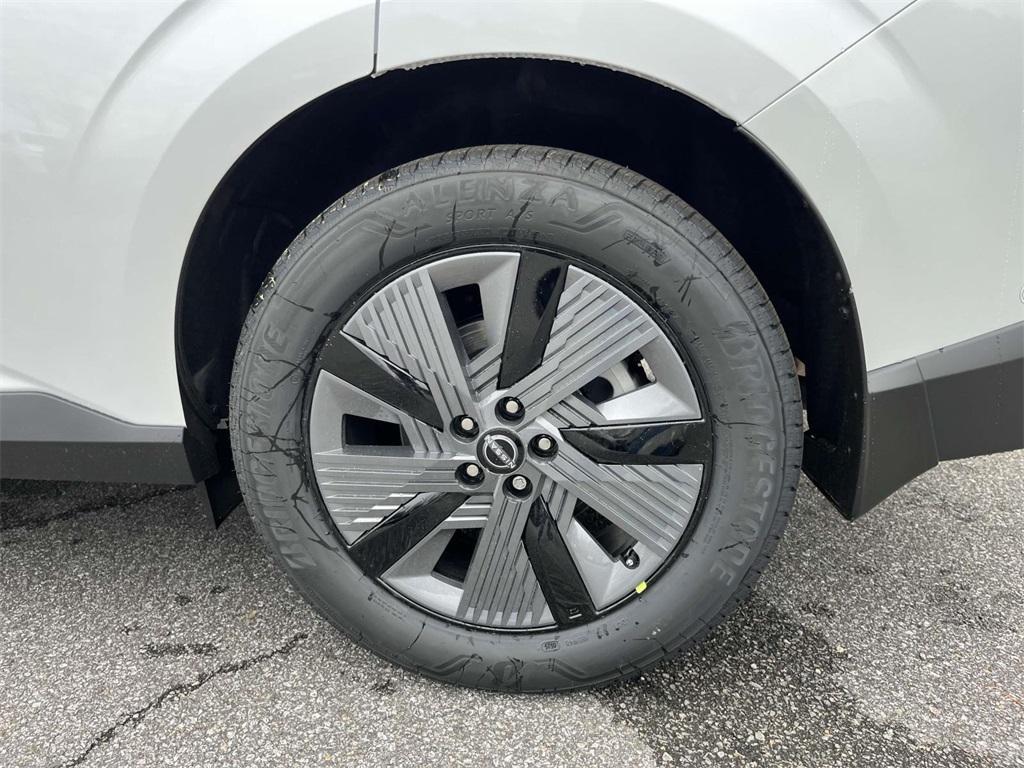 new 2025 Nissan Murano car, priced at $45,568