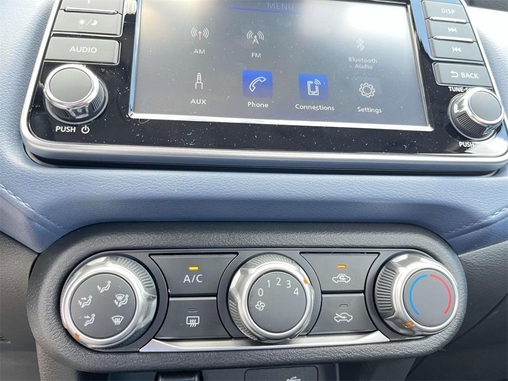 new 2025 Nissan Versa car, priced at $21,602