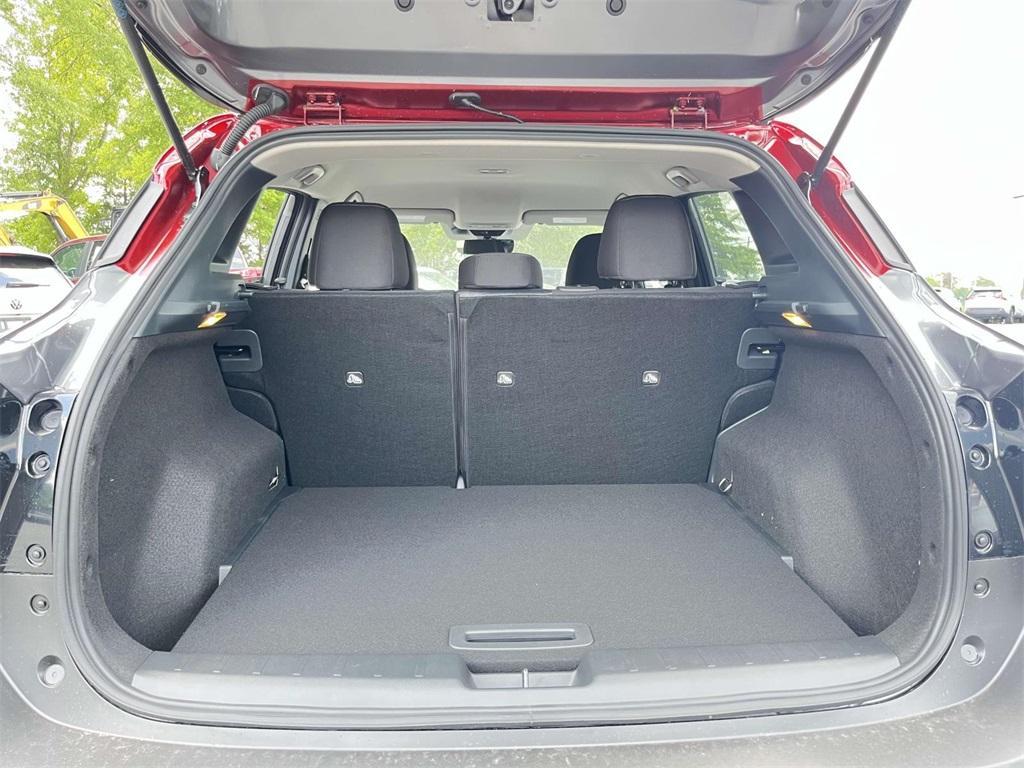 new 2025 Nissan Kicks car, priced at $24,633