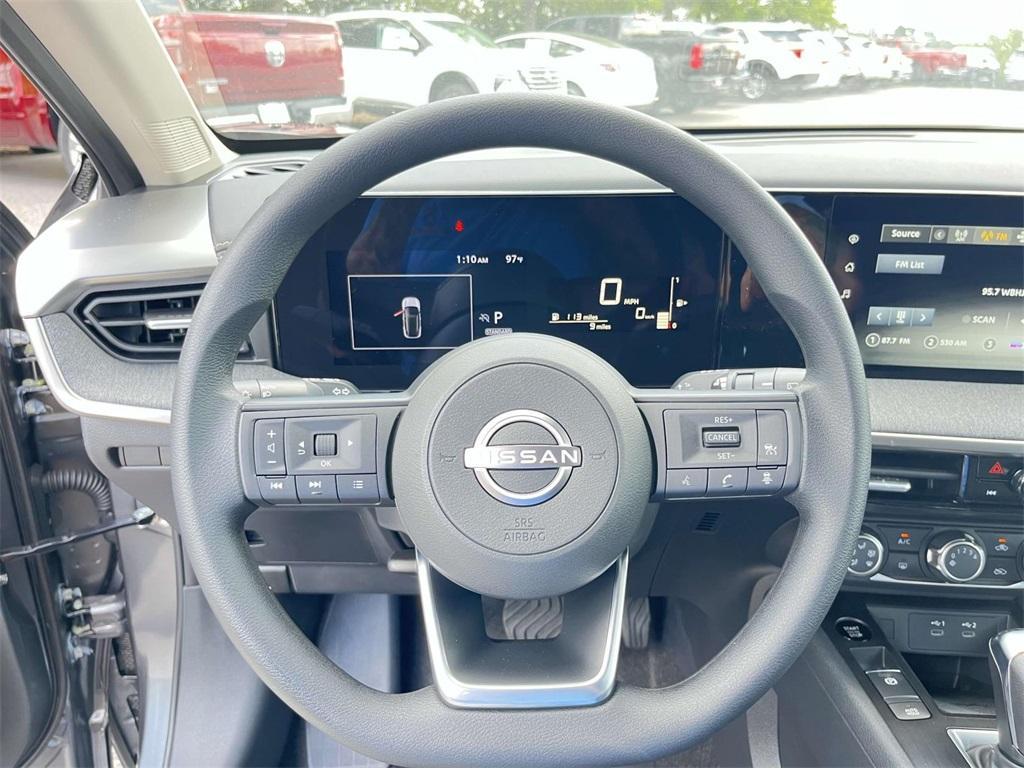 new 2025 Nissan Kicks car, priced at $24,633