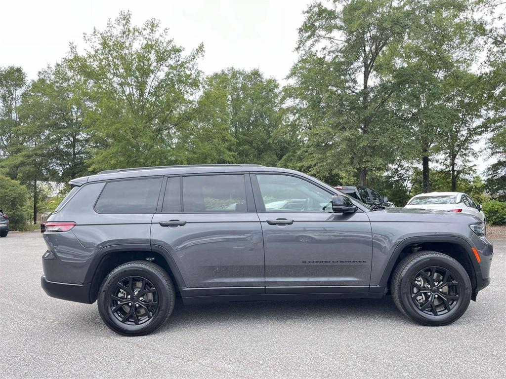 used 2024 Jeep Grand Cherokee L car, priced at $31,497