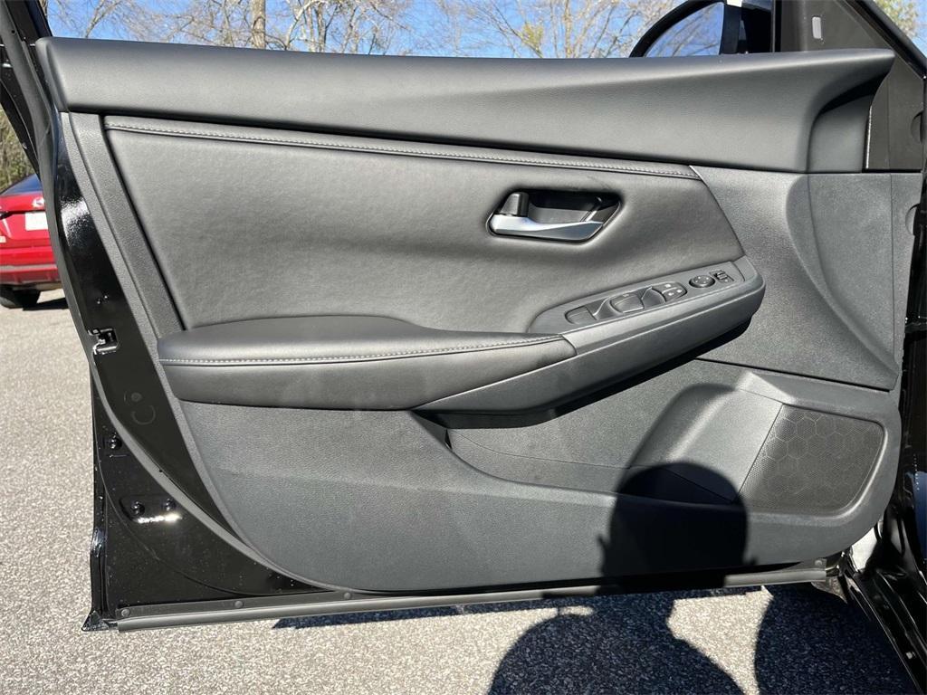 new 2025 Nissan Sentra car, priced at $23,729